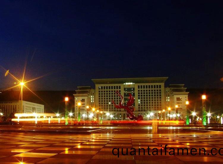 寶(bao)鷄(ji)市政(zheng)府(fu)